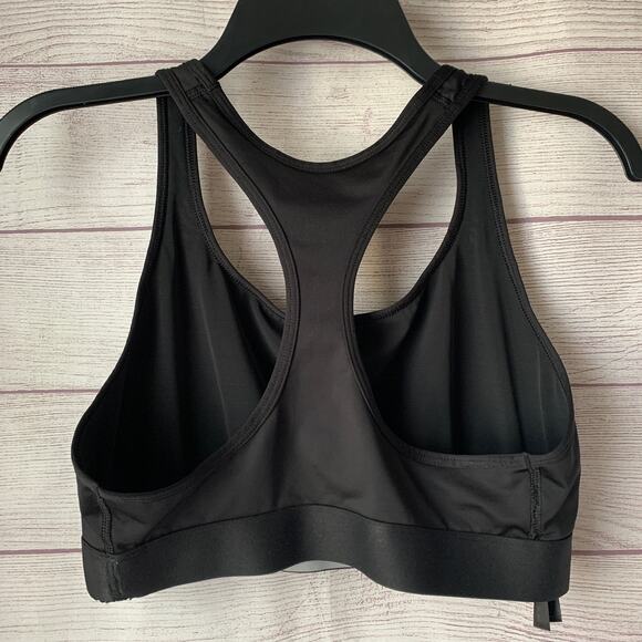 Victoria Secret Sport The Player Black Racerback Sports Bra Active Size Medium - Picture 2 of 9